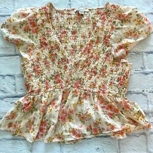 American Eagle Boho Babydoll Top M | Beige Floral Smocked Peplum